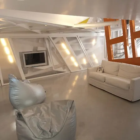 Space Home Rome Room photo